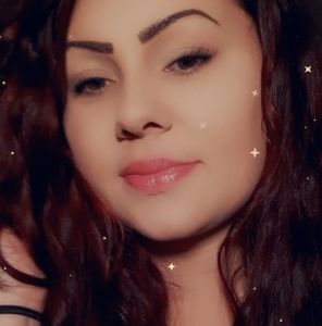 Meet your Posher, Katrina